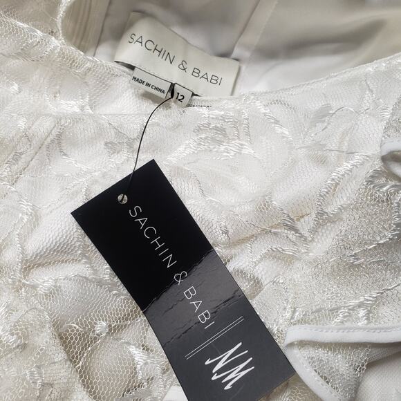Sachin + Babi ruffle lace white dress size 12 - Picture 8 of 8